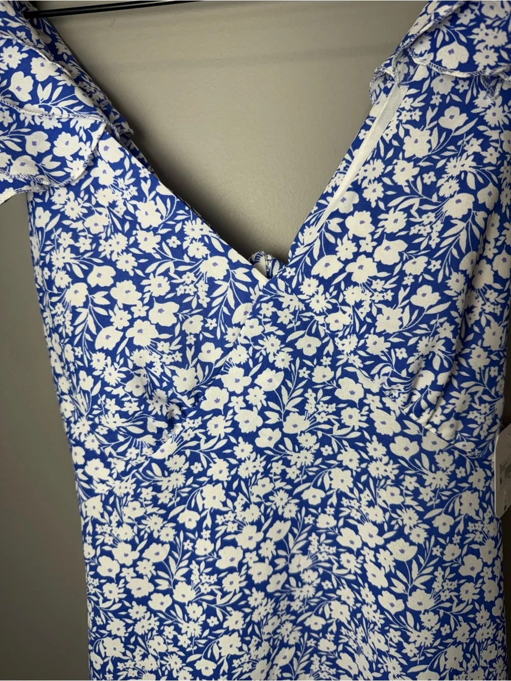 Altar’d State NWT‎ Blue White Floral Cutout Tie Back Mini Dress Medium